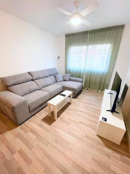 Modern Apartment In Malaga - Rosas Экстерьер фото