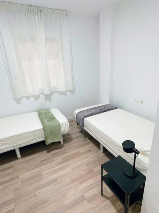 Modern Apartment In Malaga - Rosas Экстерьер фото