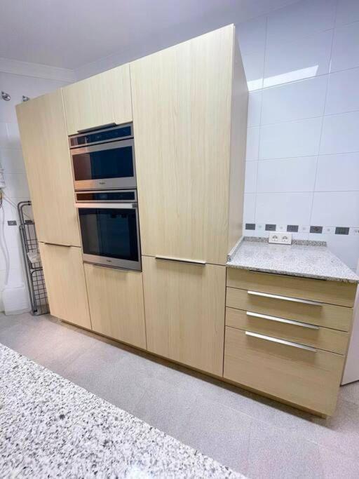 Modern Apartment In Malaga - Rosas Экстерьер фото