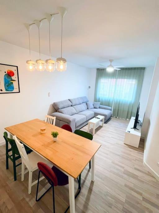 Modern Apartment In Malaga - Rosas Экстерьер фото